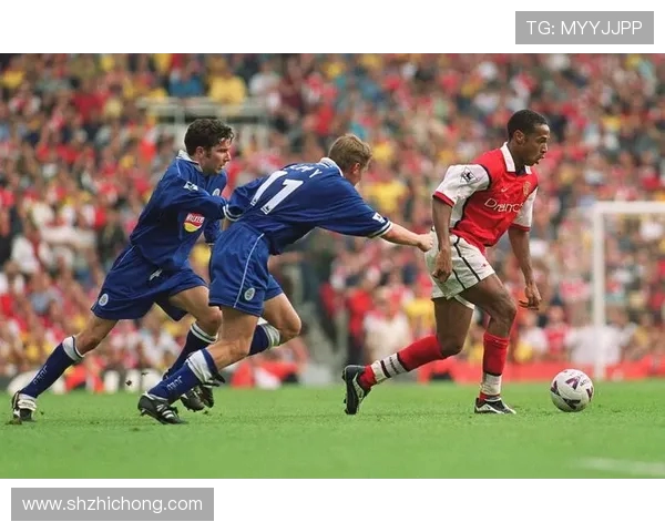 张静专访：从绿茵场到人生舞台的足球旅程回顾与展望