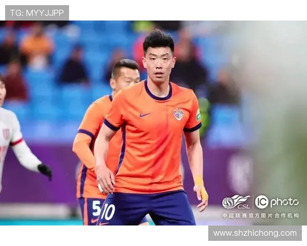 成都蓉城主场迎战青岛海牛激情对决上演中超巅峰之夜 成都蓉城主场迎战青岛海牛激情对决上演中超巅峰之夜