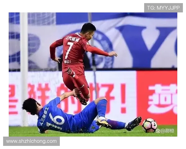 上港与申花激战正酣最终晋级之路谁能笑到最后